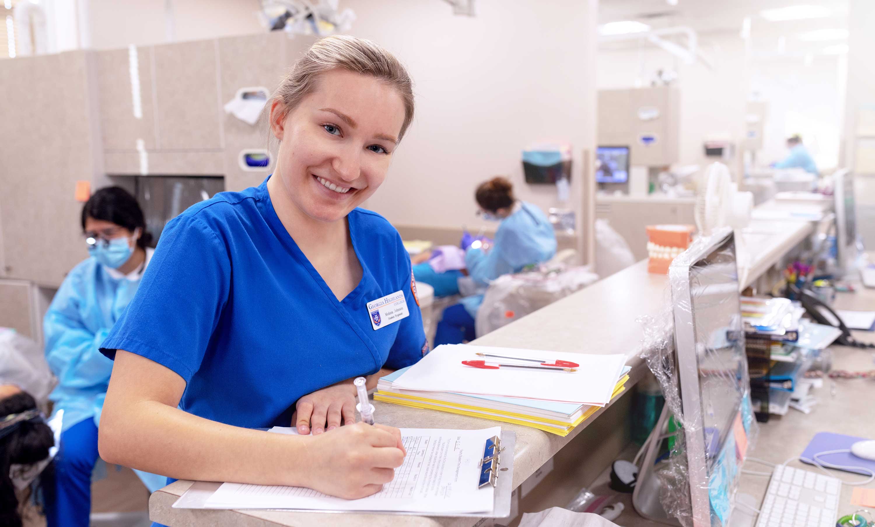 dental hygiene student